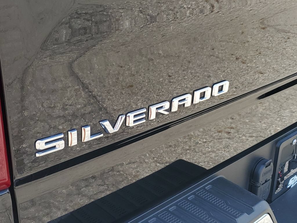 Certified 2023 Chevrolet Silverado 1500 LT AWD/4WD image 38