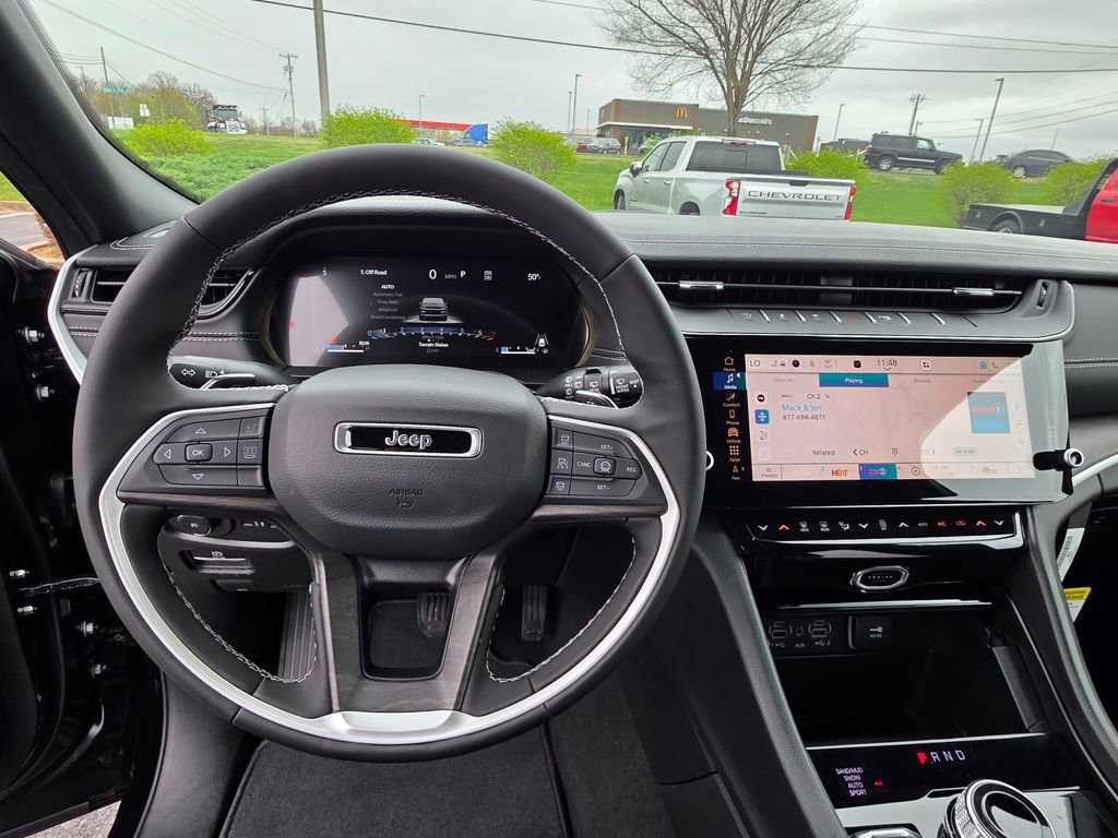 New 2026 Jeep Grand Cherokee Limited image 15