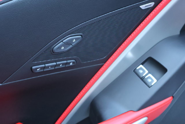 Used 2019 Chevrolet Corvette Stingray Convertible Z51 2LT RWD image 19