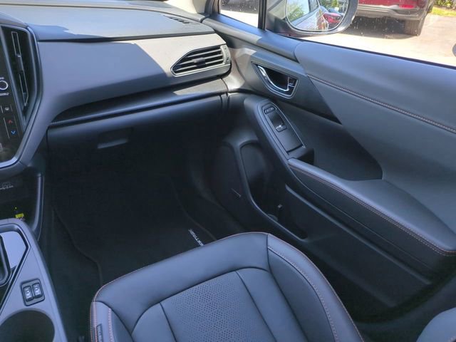 Certified 2025 Subaru Crosstrek 2.5i Limited w/ Crosstrek Mirror Package AWD/4WD image 17