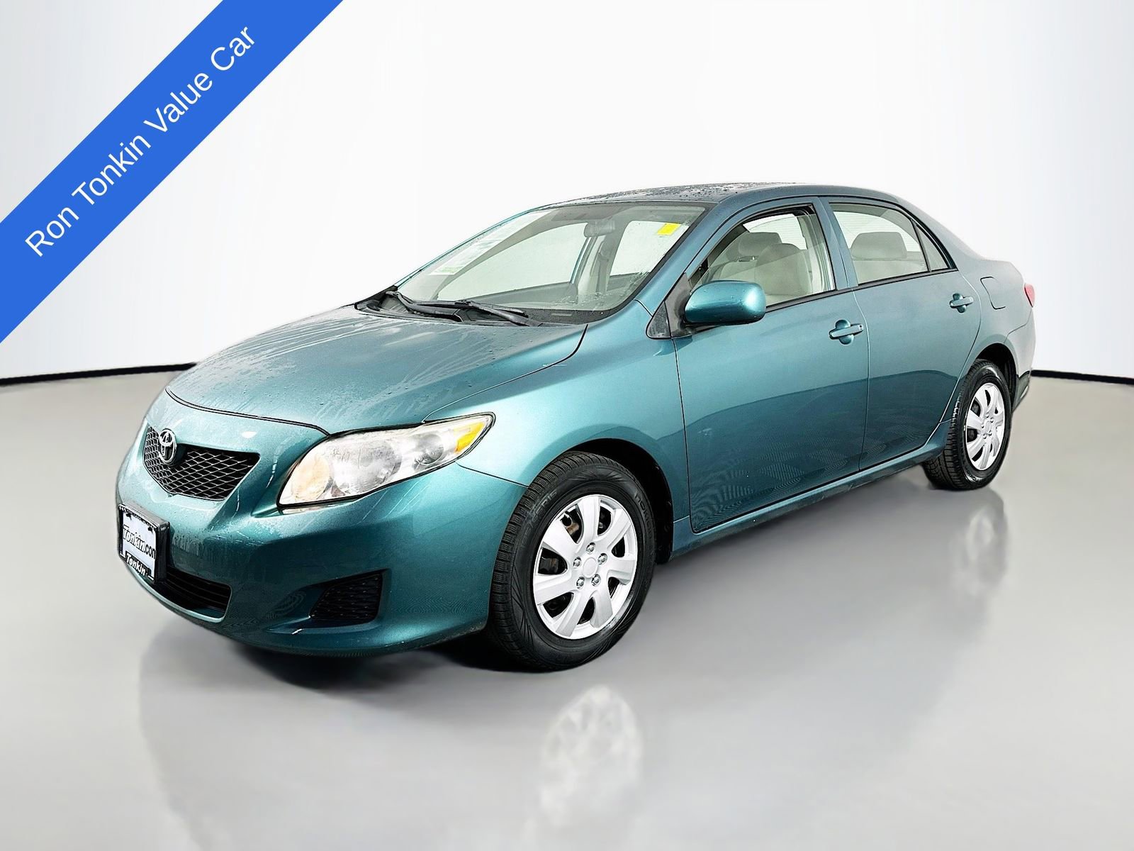 Used 2010 Toyota Corolla LE image 4