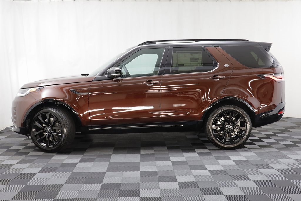 New 2026 Land Rover Discovery Limited Edition image 4