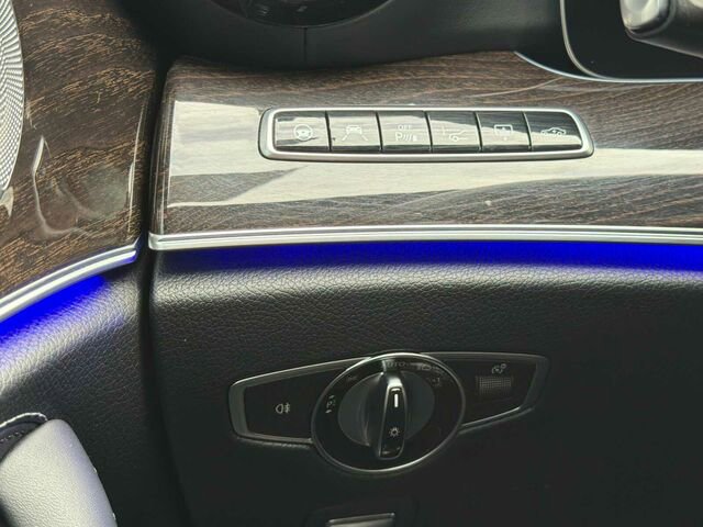 Used 2018 Mercedes-Benz E 63 AMG S image 34