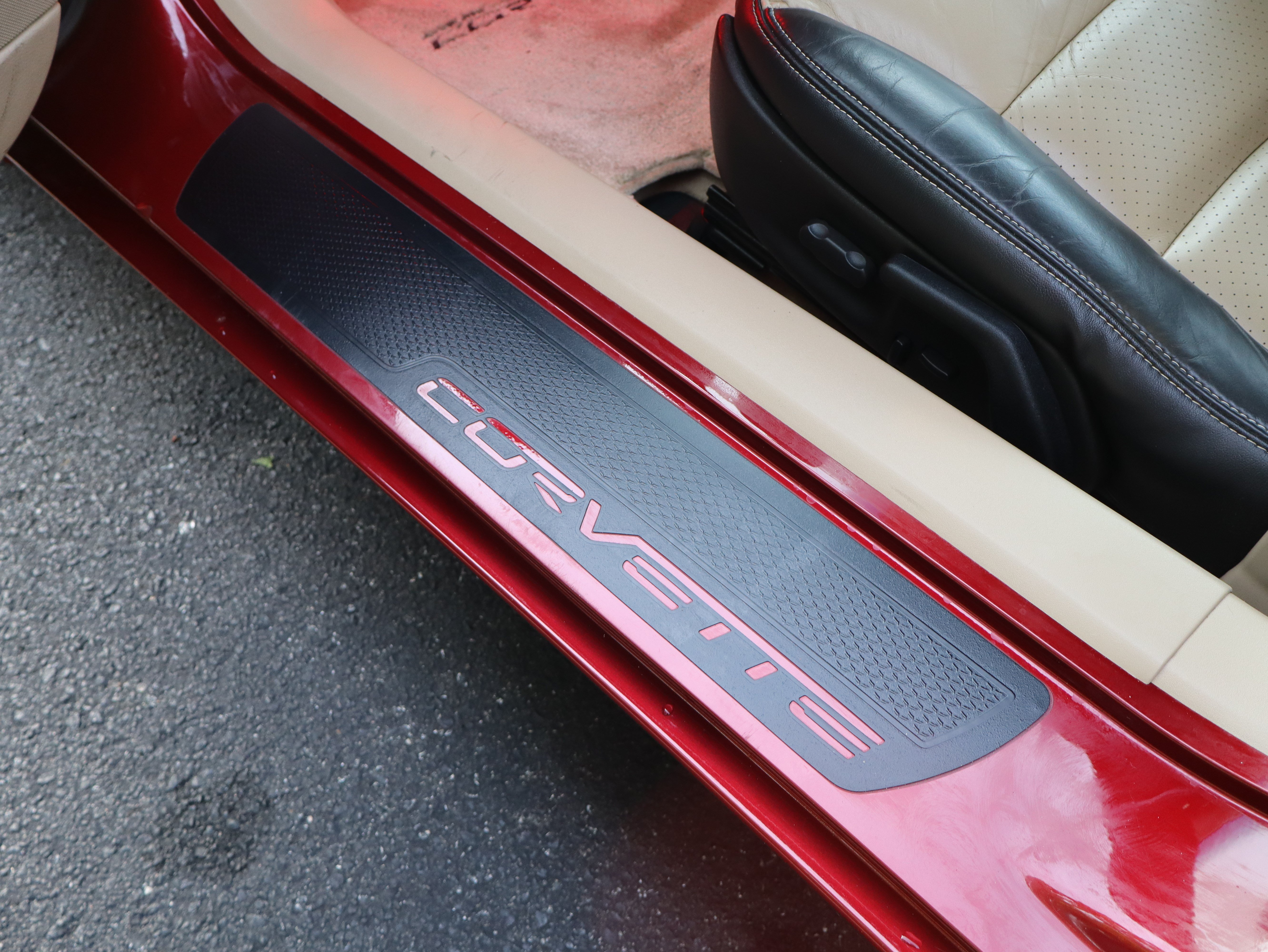 Used 2007 Chevrolet Corvette Convertible w/ Preferred Equipment Group RWD image 23