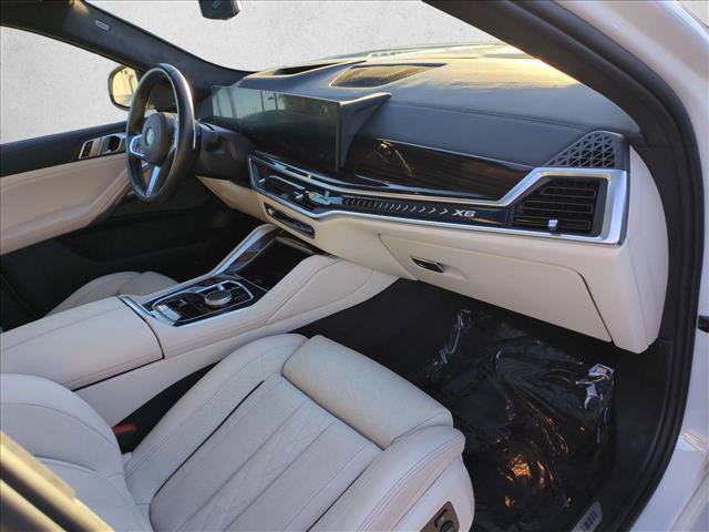 Certified 2024 BMW X6 xDrive40i w/ Premium Package AWD/4WD image 23