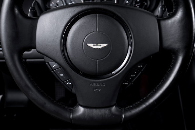 Used 2016 Aston Martin DB9 GT RWD image 39