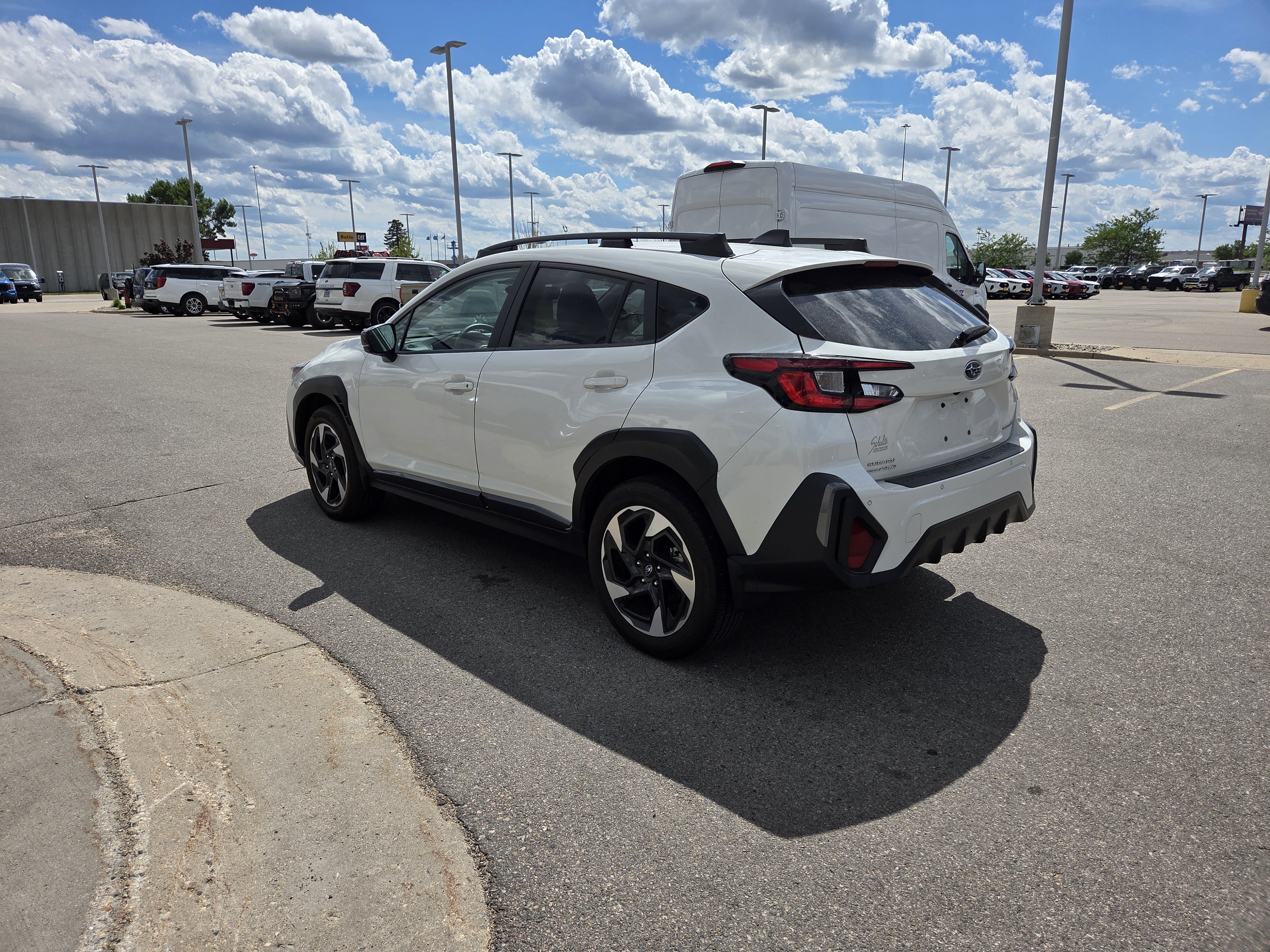 Used 2025 Subaru Crosstrek 2.5i Limited w/ Popular Package #3A AWD/4WD image 3