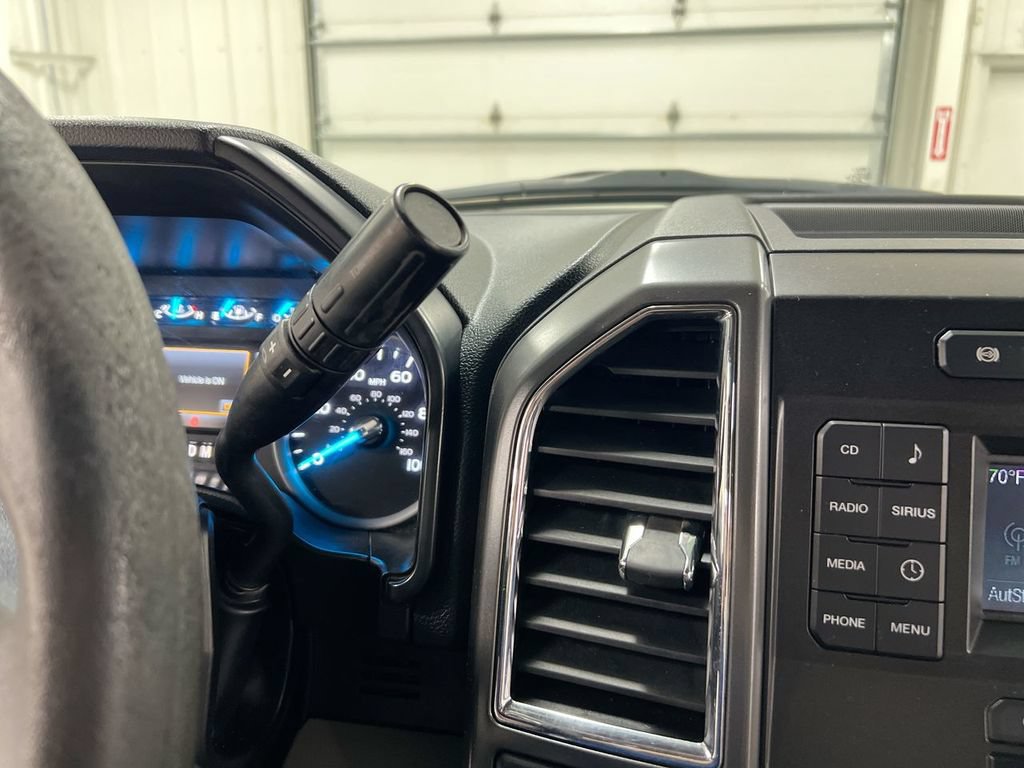 Used 2017 Ford F250 XLT AWD/4WD image 17