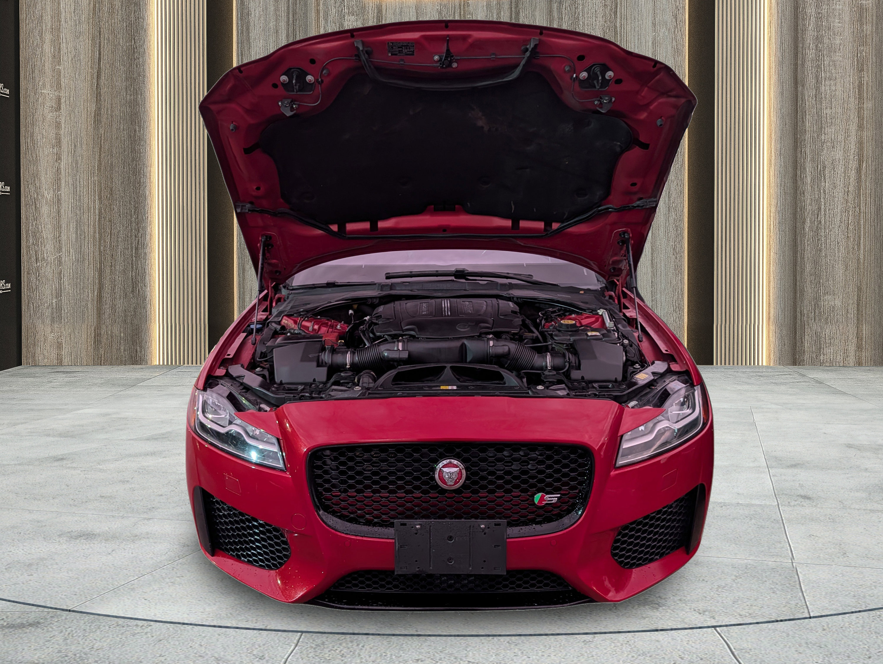 Used 2018 Jaguar XF S image 78