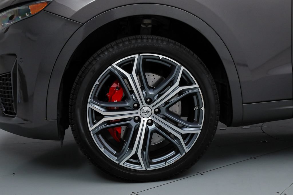 Certified 2023 Maserati Levante Modena AWD/4WD image 18
