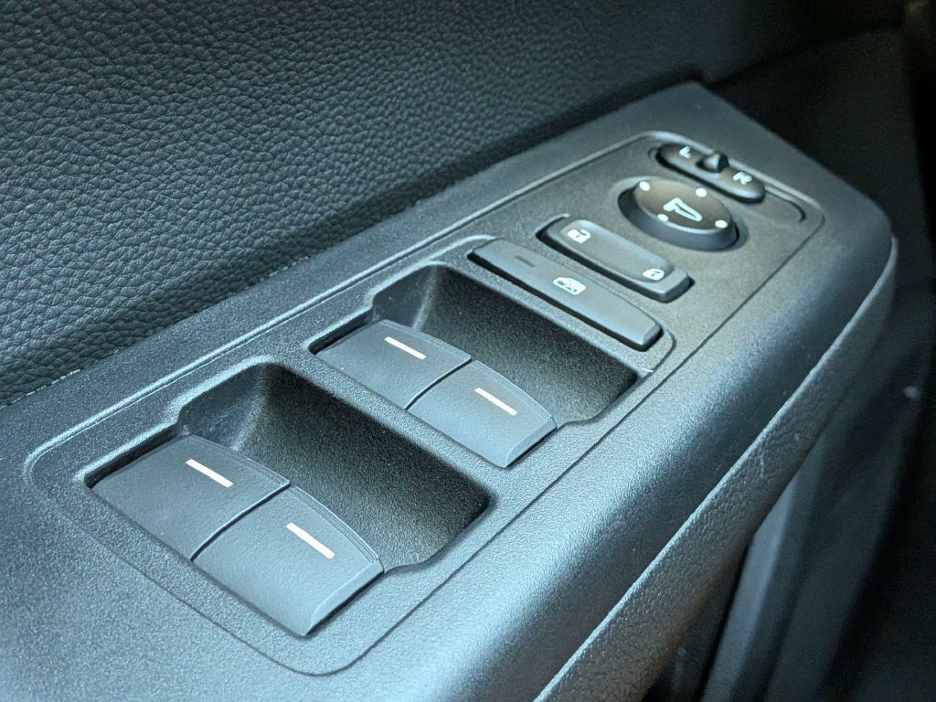 Used 2026 Honda CR-V Sport-L image 36