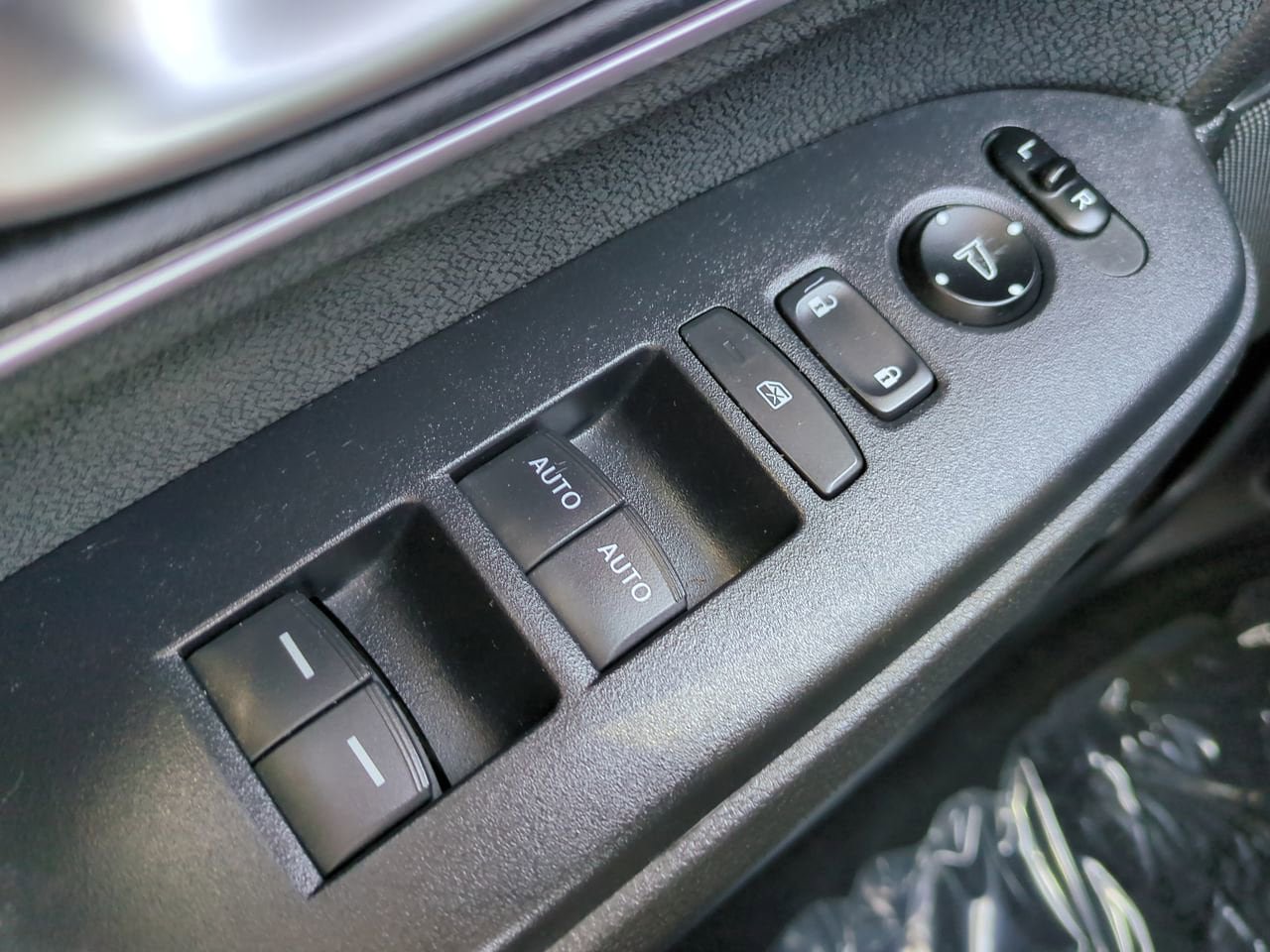 Used 2019 Honda CR-V EX image 23