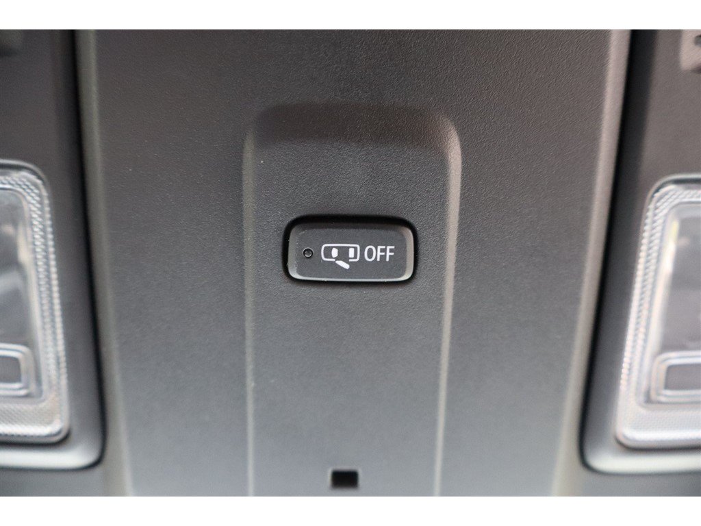 Used 2021 Chevrolet Tahoe LS AWD/4WD image 35