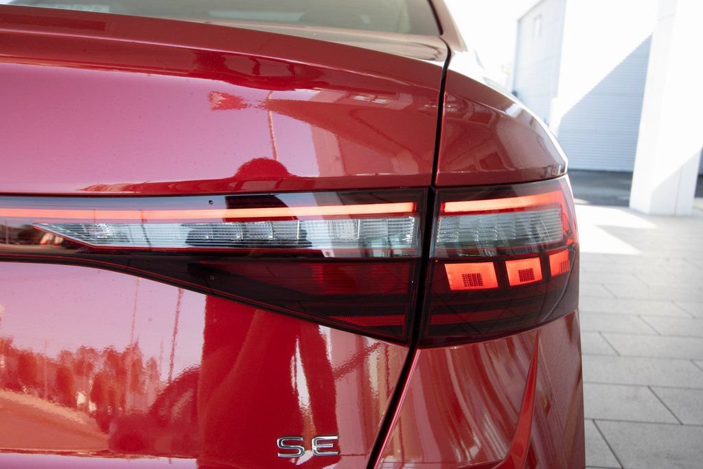 New 2026 Volkswagen Jetta SE FWD image 18