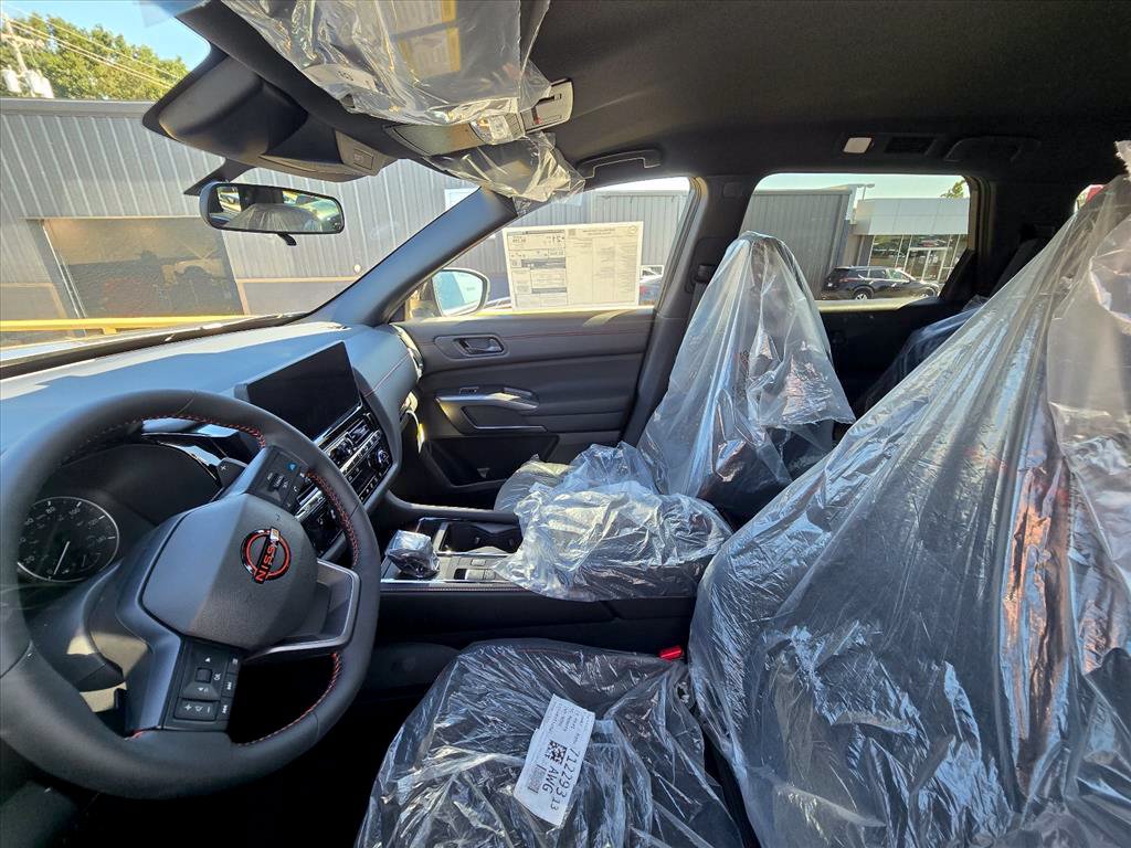 New 2026 Nissan Pathfinder Rock Creek AWD/4WD image 5