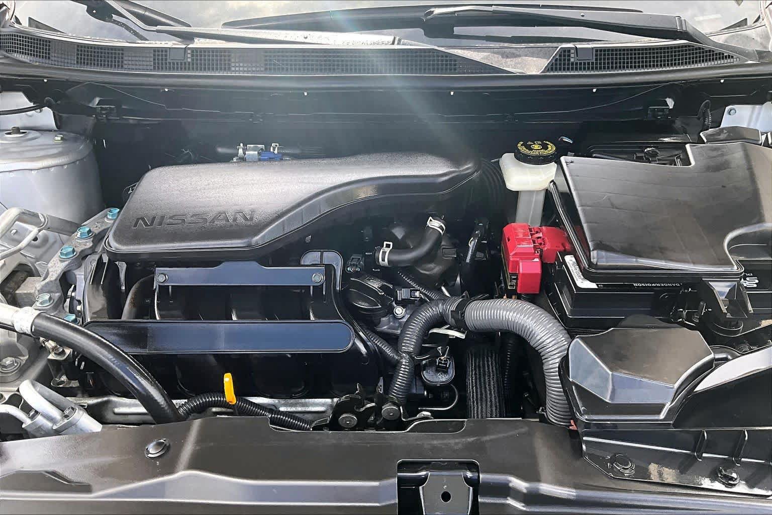 Used 2022 Nissan Rogue Sport SV FWD image 31
