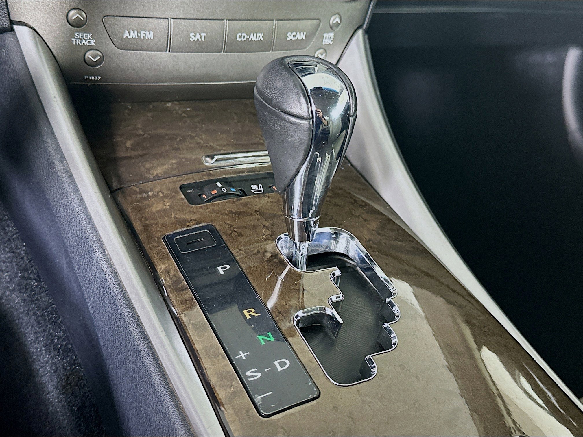 Used 2012 Lexus IS 250C image 23