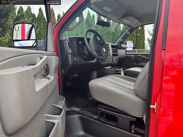 New 2026 GMC Savana 3500 Extended w/ Driver Convenience Package RWD image 15