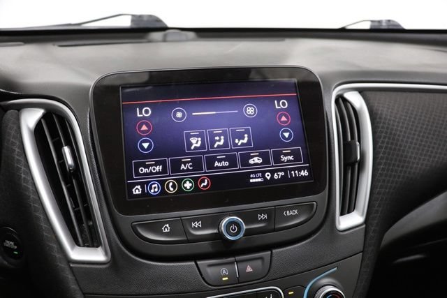 Used 2025 Chevrolet Malibu LT FWD image 23