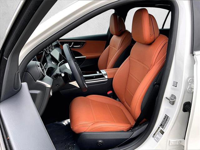 Used 2025 Mercedes-Benz C 300 Sedan image 27