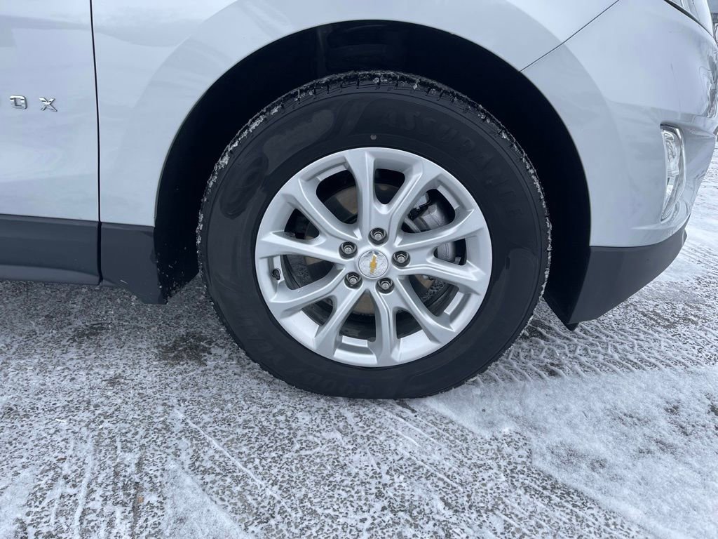 Used 2018 Chevrolet Equinox LS image 12