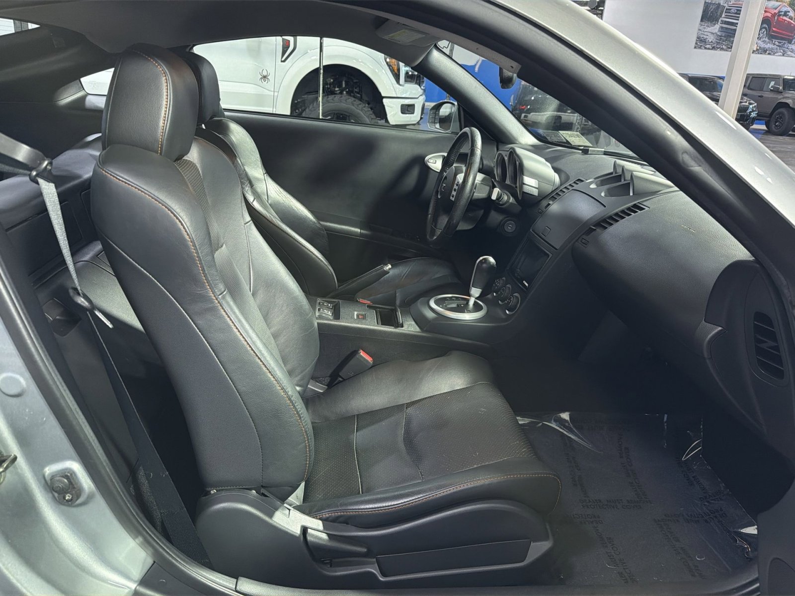 Used 2004 Nissan 350Z Touring w/ Aerodynamics Pkg RWD image 25