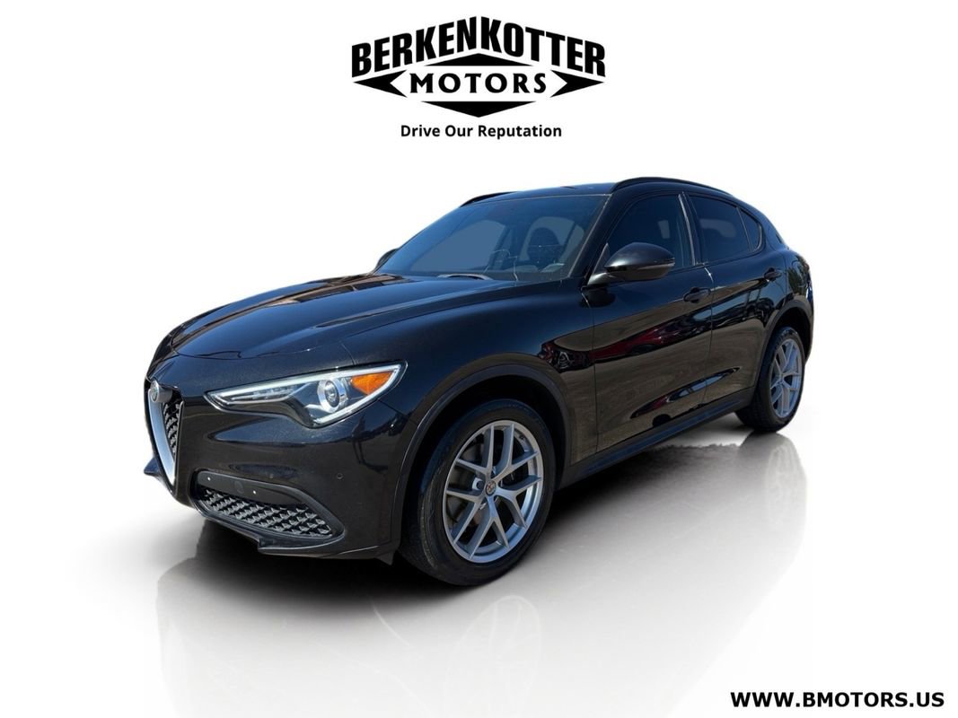 Used 2018 Alfa Romeo Stelvio Ti Sport image 7