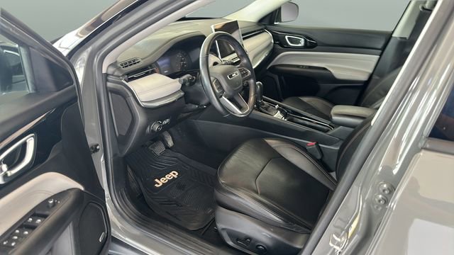Used 2022 Jeep Compass Limited w/ Sun and Sound Group AWD/4WD image 7