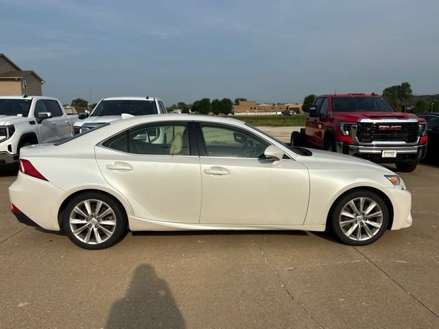 Used 2016 Lexus IS 200t RWD image 2