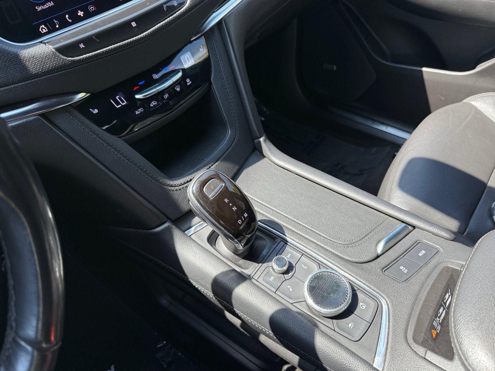 Used 2021 Cadillac XT5 Premium Luxury AWD/4WD image 13