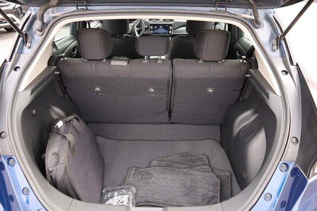 Used 2025 Nissan Leaf S FWD image 7