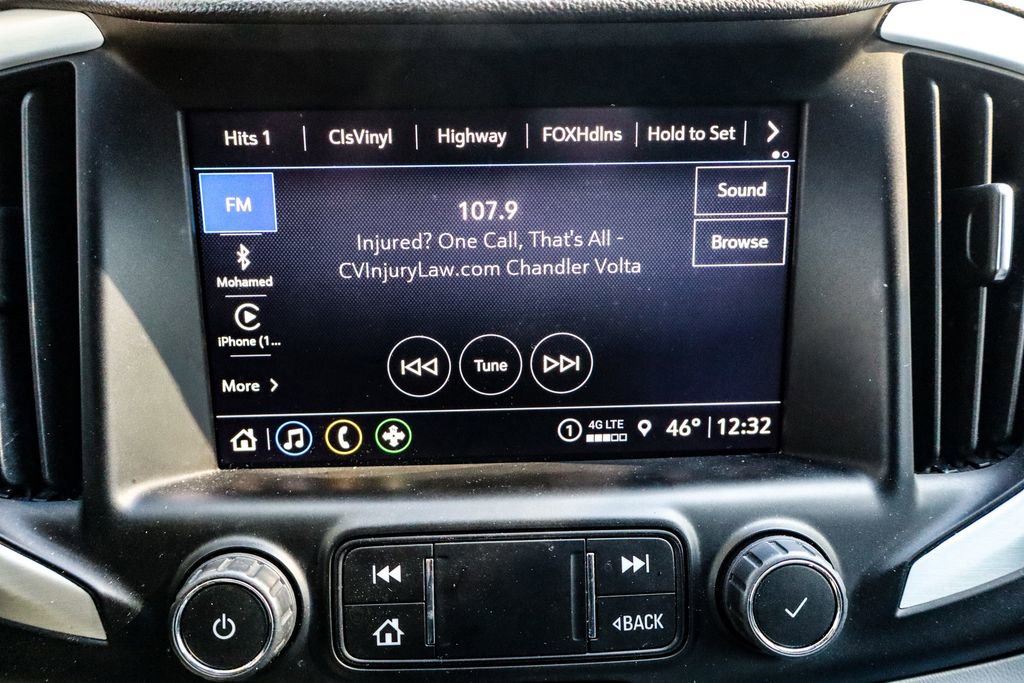 Used 2024 GMC Terrain SLT image 32