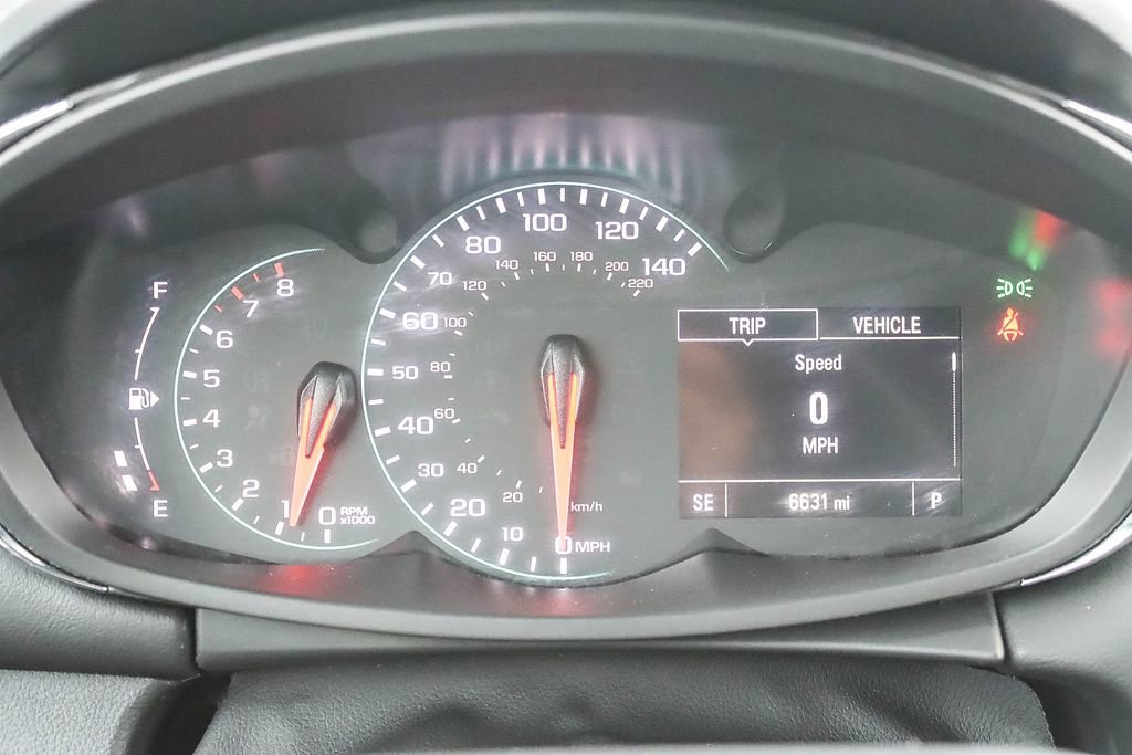 Used 2022 Chevrolet Trax LT w/ LT Convenience Package image 44