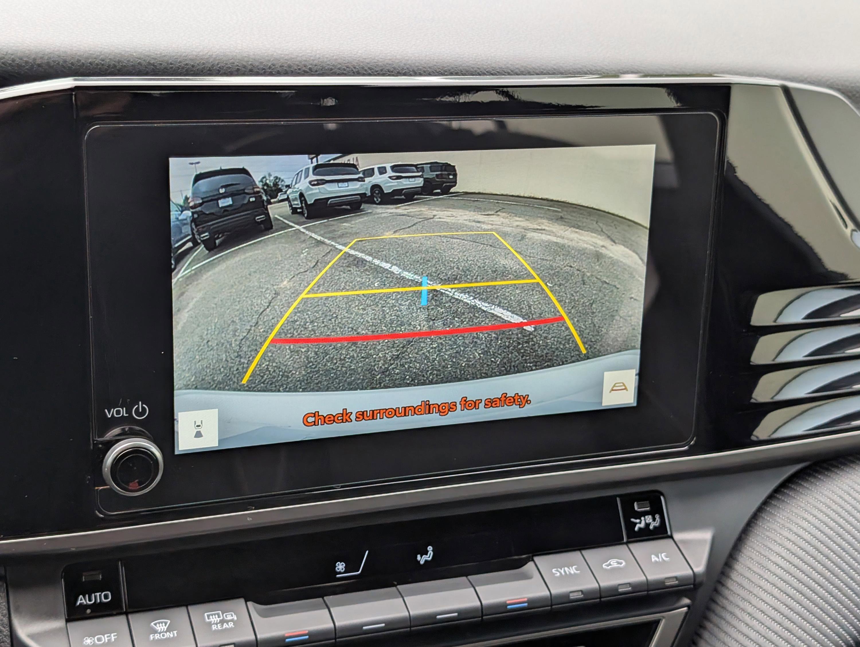 Used 2025 Toyota Camry SE image 20