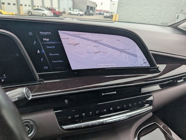Certified 2023 Cadillac Escalade ESV Premium Luxury Platinum w/ LPO, Radiant Package image 23