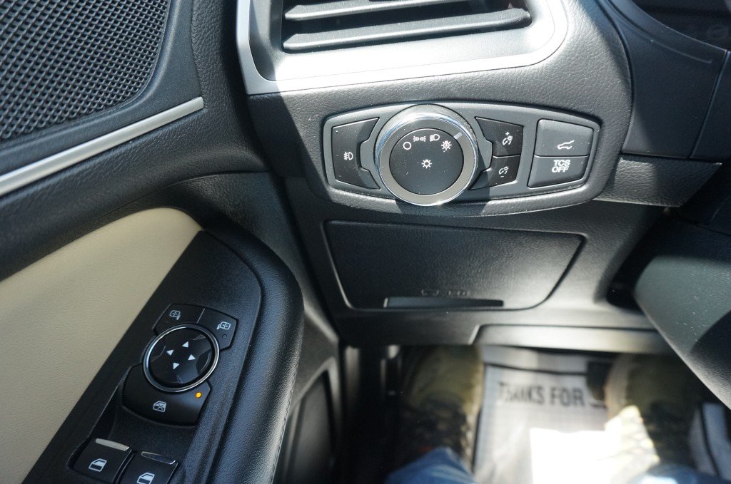 Used 2023 Ford Edge SEL w/ Convenience Package AWD/4WD image 15