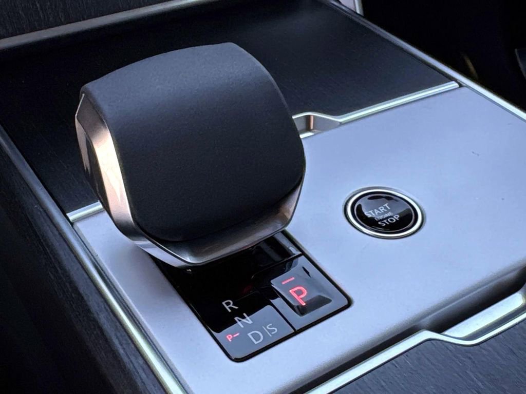 New 2026 Land Rover Range Rover SE AWD/4WD image 23