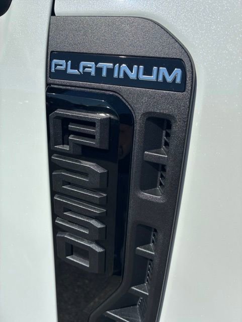New 2026 Ford F250 Platinum AWD/4WD image 10