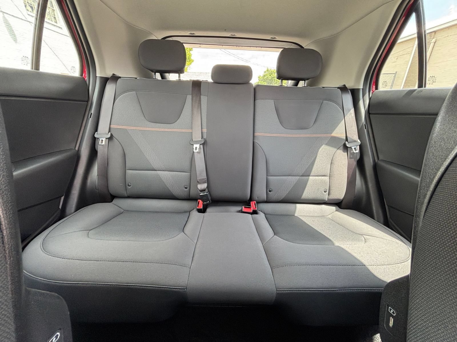 Used 2026 Kia Niro LX FWD image 36