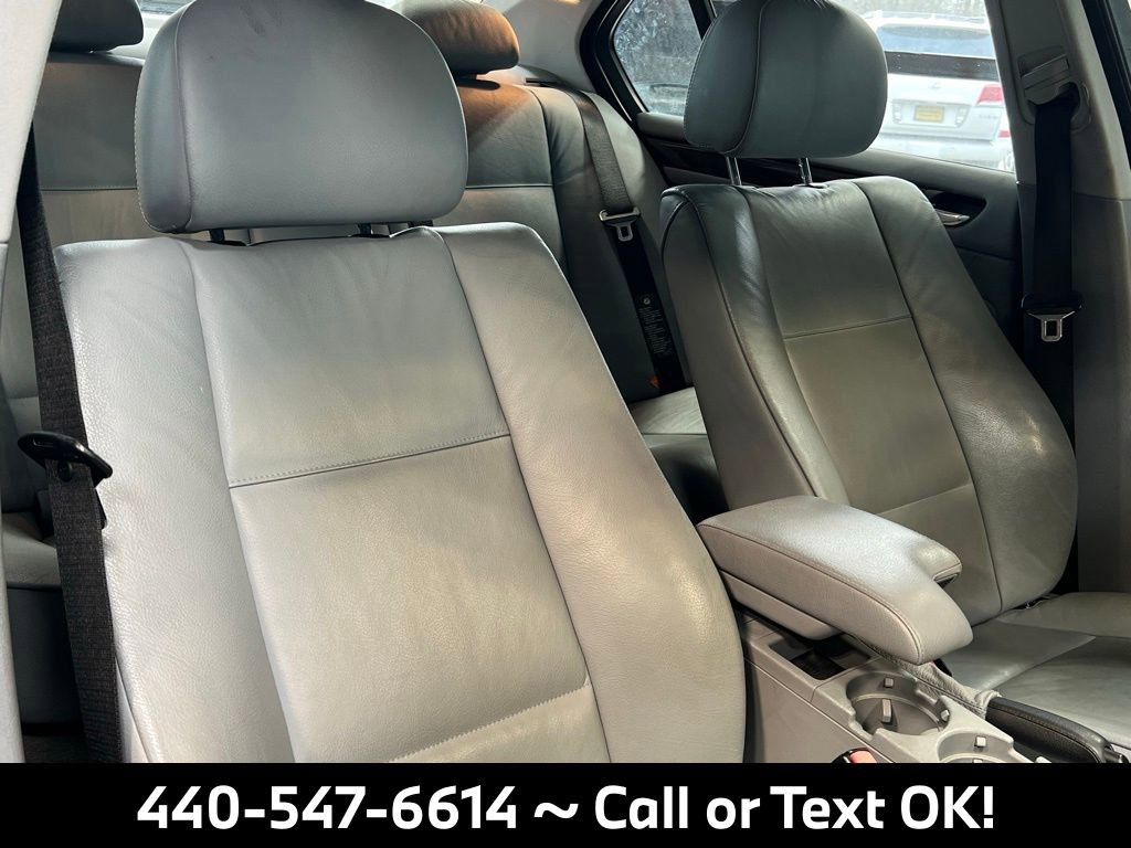 Used 2004 BMW 325xi Sedan image 21