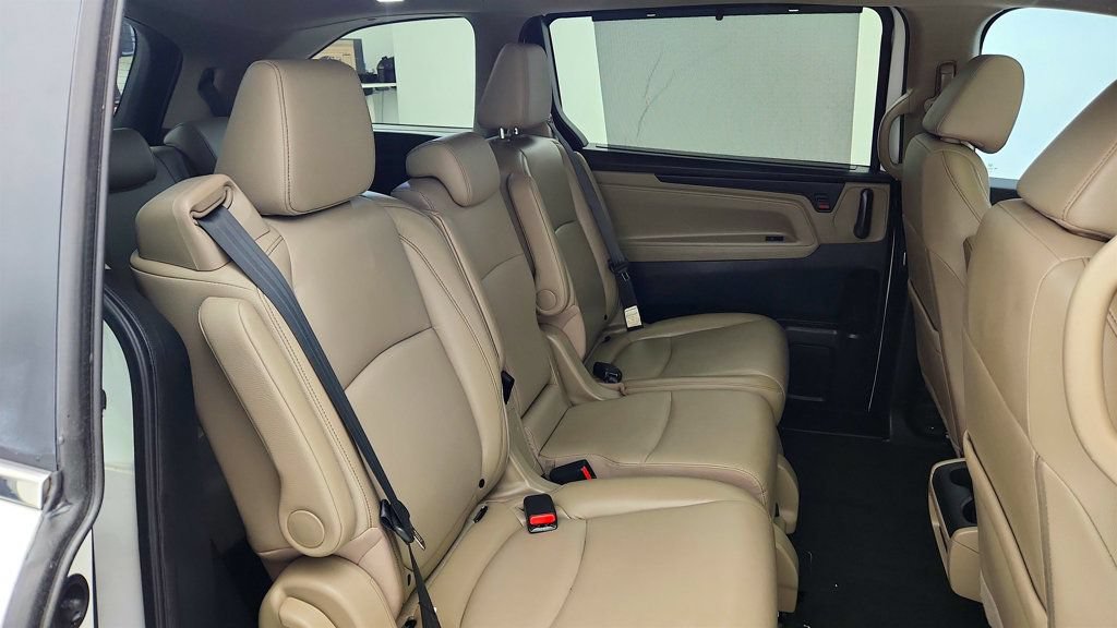 Used 2023 Honda Odyssey EX-L image 24