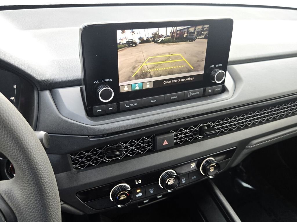 Certified 2023 Honda Accord LX image 20