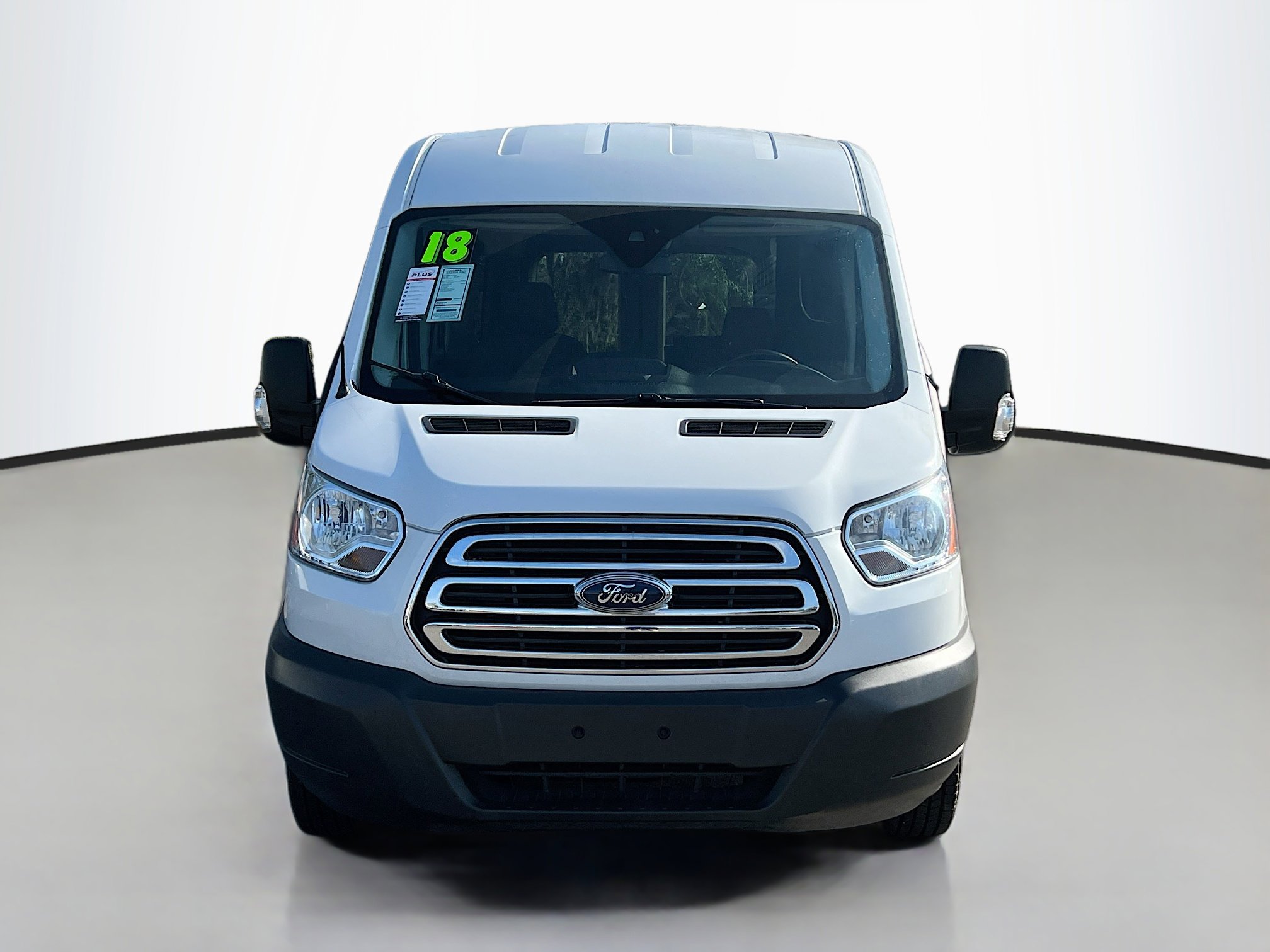 Used 2018 Ford Transit 150 XLT image 11