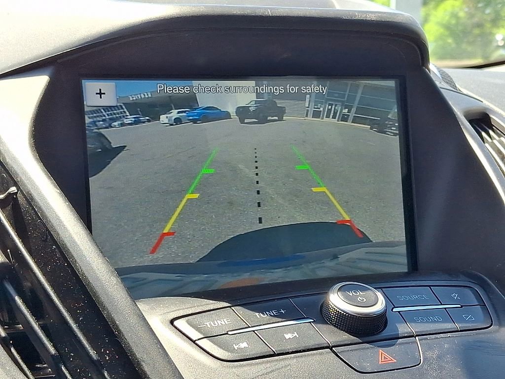 Used 2019 Ford Escape SE AWD/4WD image 17