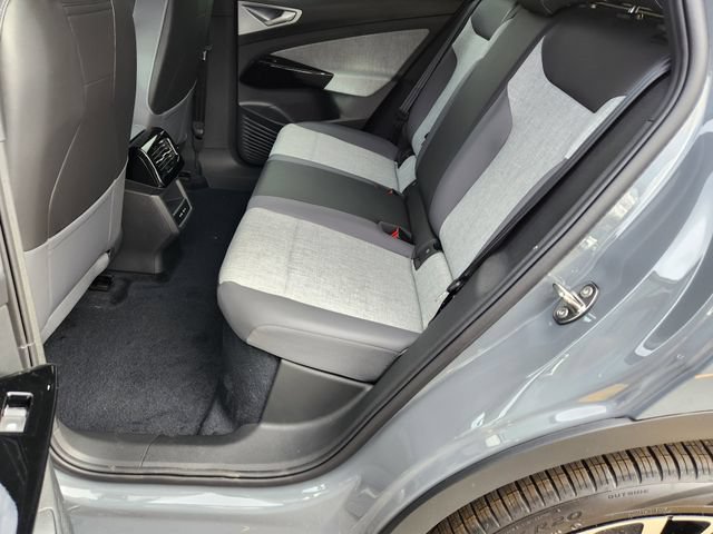 New 2026 Volkswagen ID.4 Pro AWD/4WD image 29