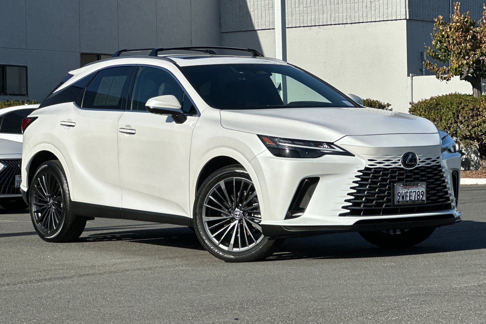 Certified 2025 Lexus RX 350h w/ Convenience Package AWD/4WD image 2