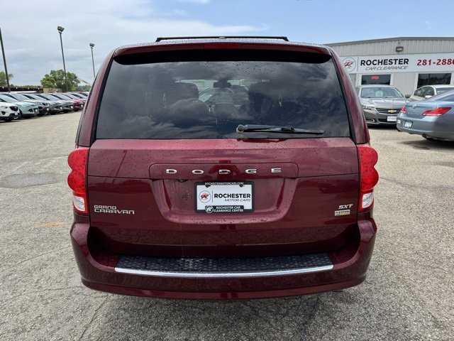 Used 2019 Dodge Grand Caravan SXT image 39