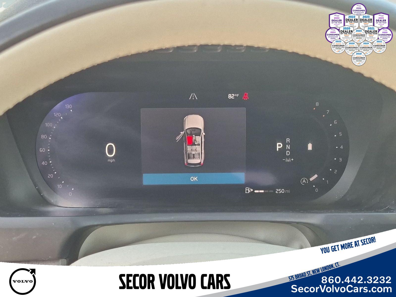 Used 2024 Volvo XC90 B6 Plus w/ Protection Package Premier AWD/4WD image 12