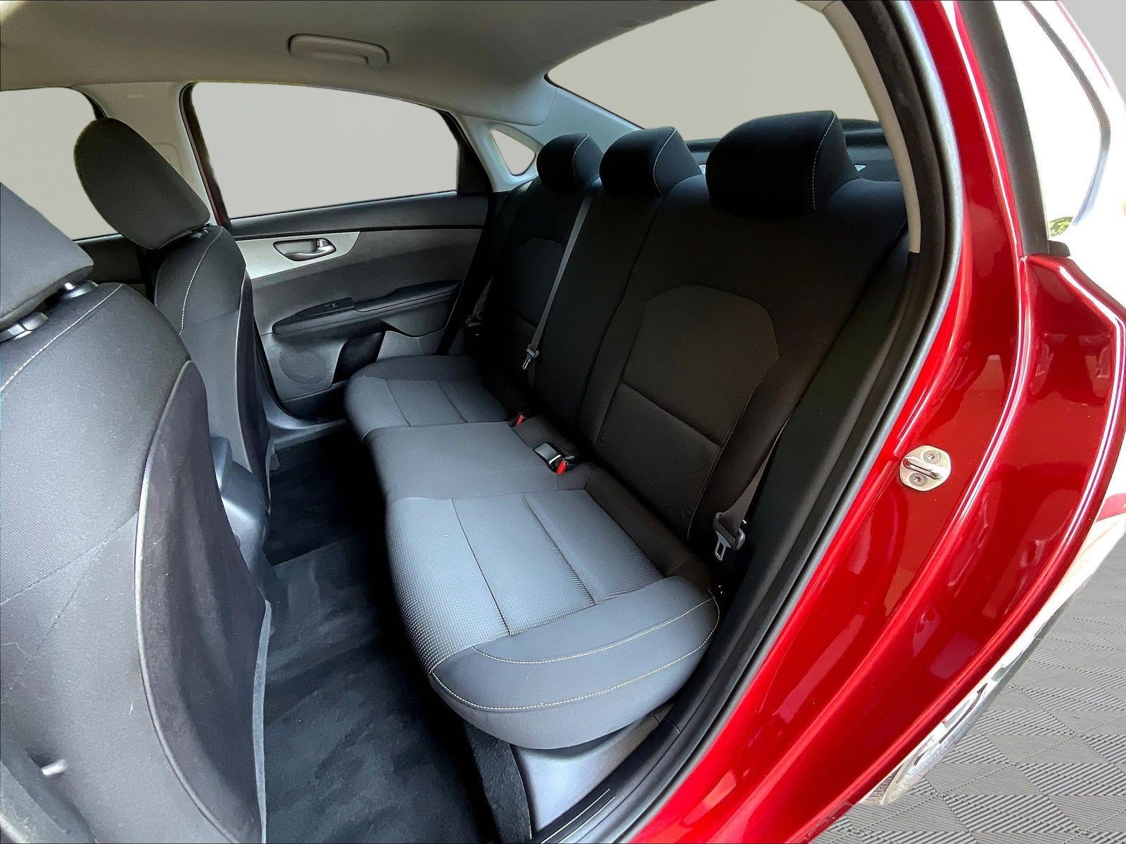 Used 2021 Kia Forte LXS FWD image 20
