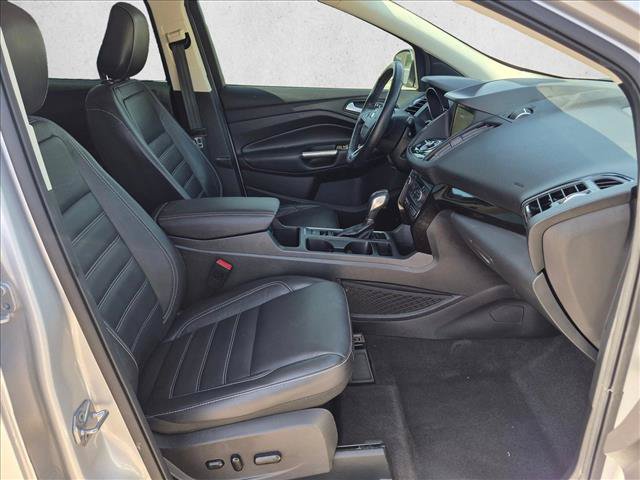 Used 2019 Ford Escape Titanium FWD image 22